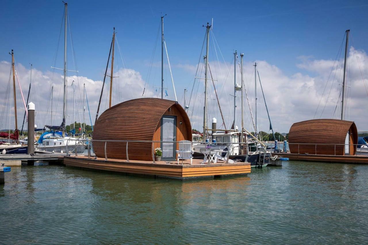 Hotel Sea Breeze Ark 900 Emsworth Exterior foto